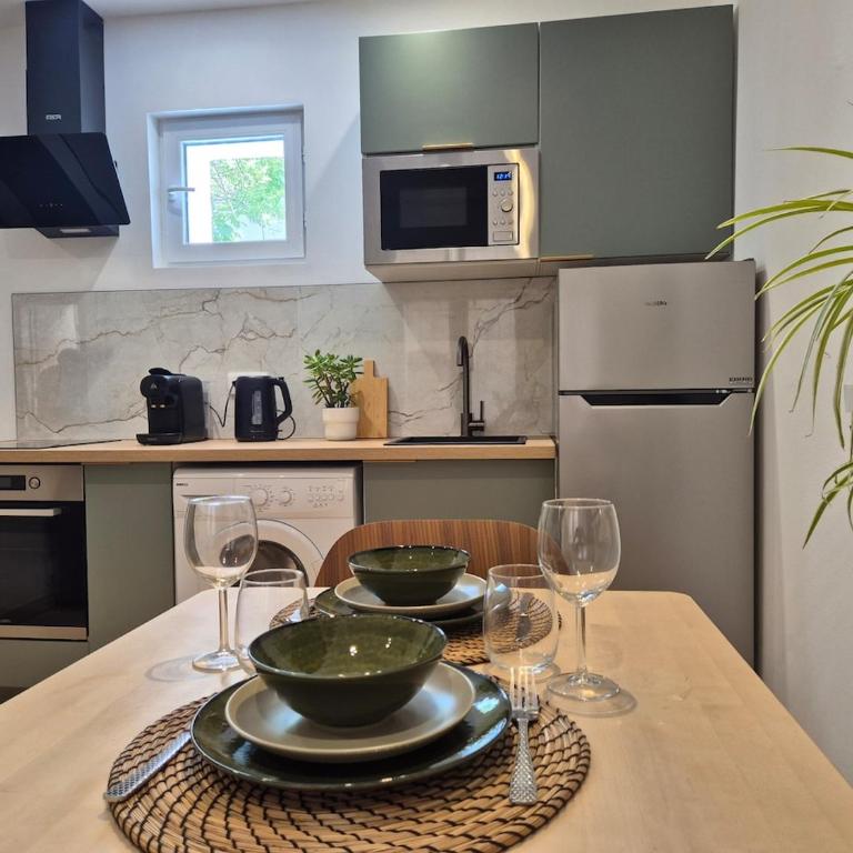 Cocon Botanique Design et Climatisation - Apartment mit 1 Schlafzimmer - 15