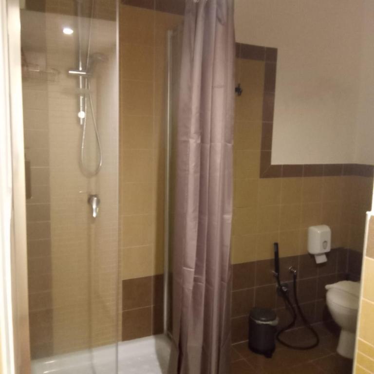 Eat, relax, love rooms - Queen Room - 7