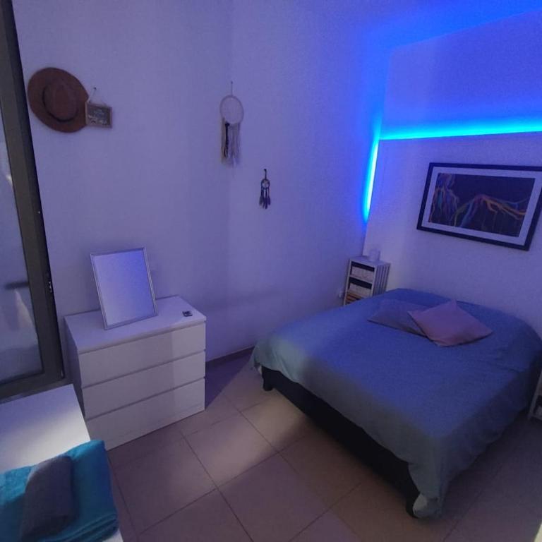 Appartement calme avec jardinet privatif - 5 min gare - Apartment mit 1 Schlafzimmer und Garten - 7