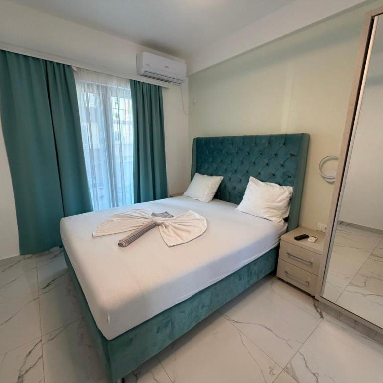Maxhuri Apartments - Studio sa Terasom - 4