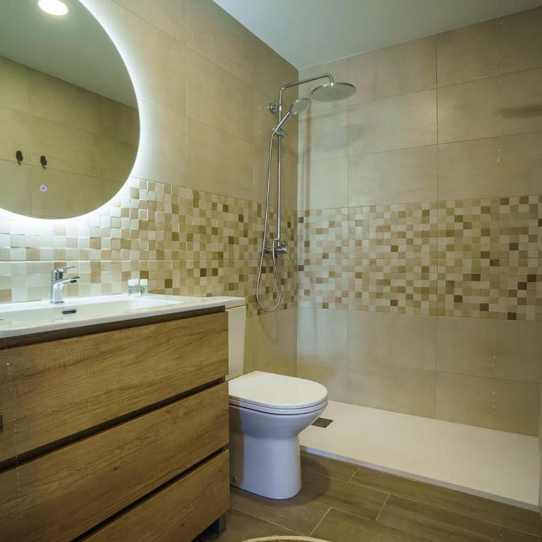 Ap Turísticos y habitaciones Marea - Frente al Mar - Basic Triple Room - 4