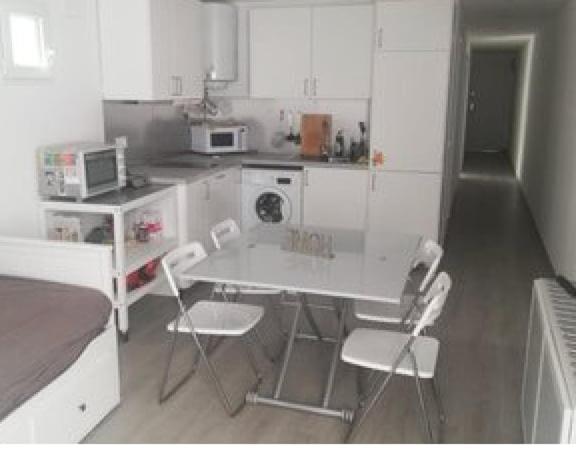 Terraza y sol 2 rooms denamiel 8G3 - Three-Bedroom Apartment - 1