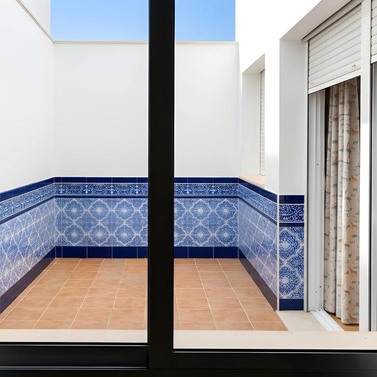 Apartamentos Tranquilos Conil Facil Aparcamiento con patio interior solo capetamos familias y parejas - Appartement - 7