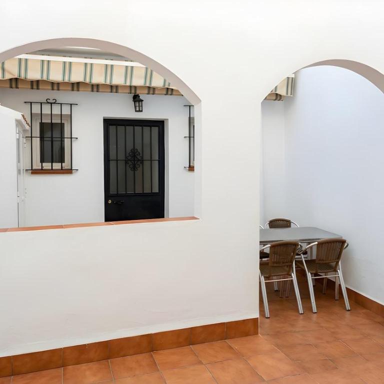 Apartamento Con aire acondicionado y patio ideal para mascosta Solo alquilamos familias y parejas - Appartamento - 14