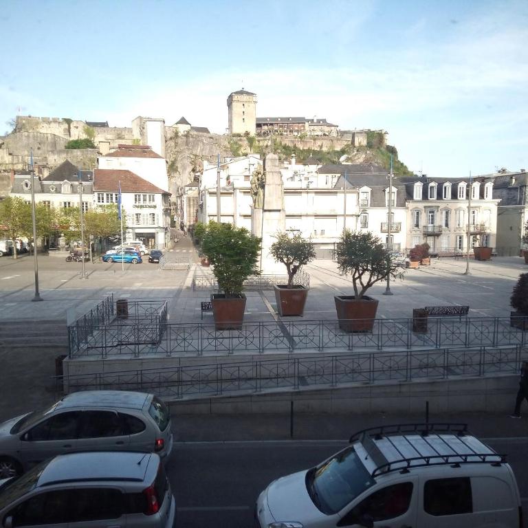 Appartement Centre ville de Lourdes - Appartement 1 Chambre - 3
