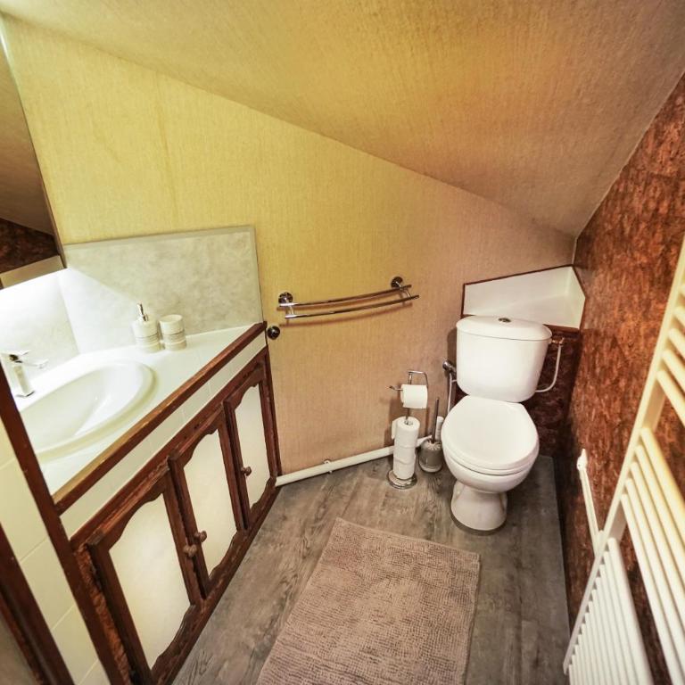 Studio "Sous les Toits" - Charmant et calme - Gare et Tram à 4 min - Appartamento con 1 Camera da Letto - 17