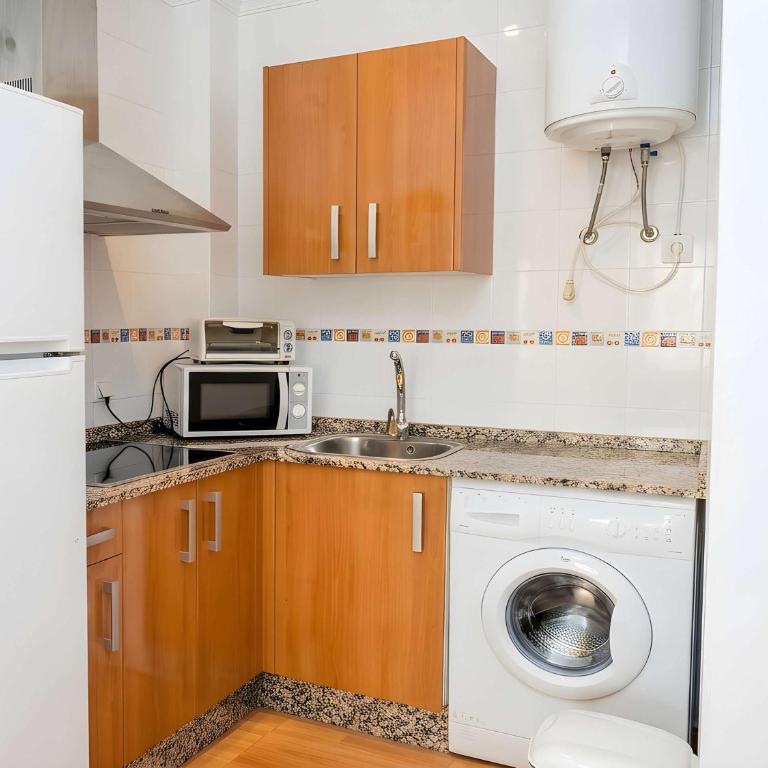 Apartamento en Conil Facil aparcamiento Solo para familias y parejas - Appartement - 11