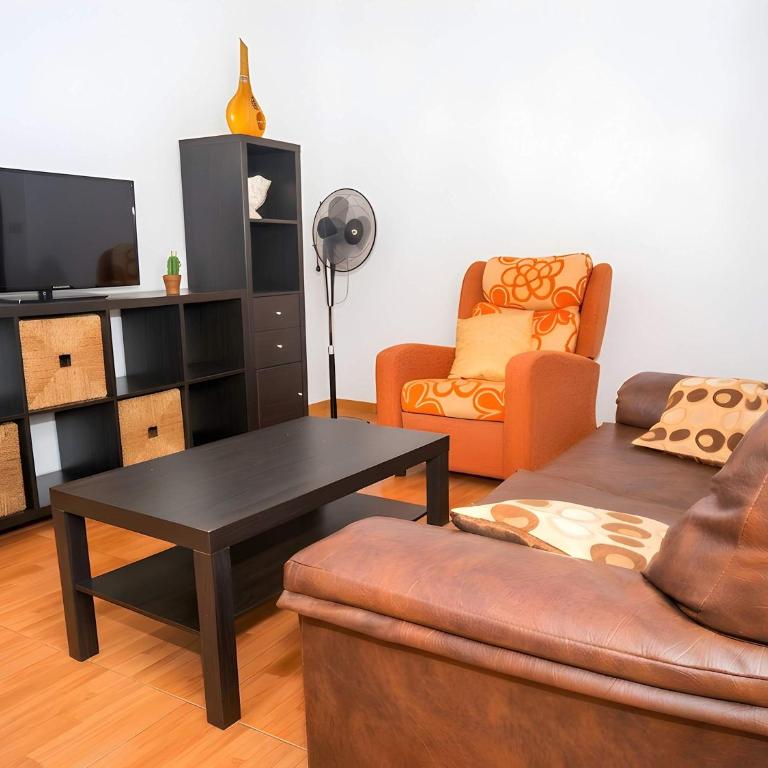 Apartamento en Conil Zona centro solo aceptamos familias y parejas - Appartement - 17
