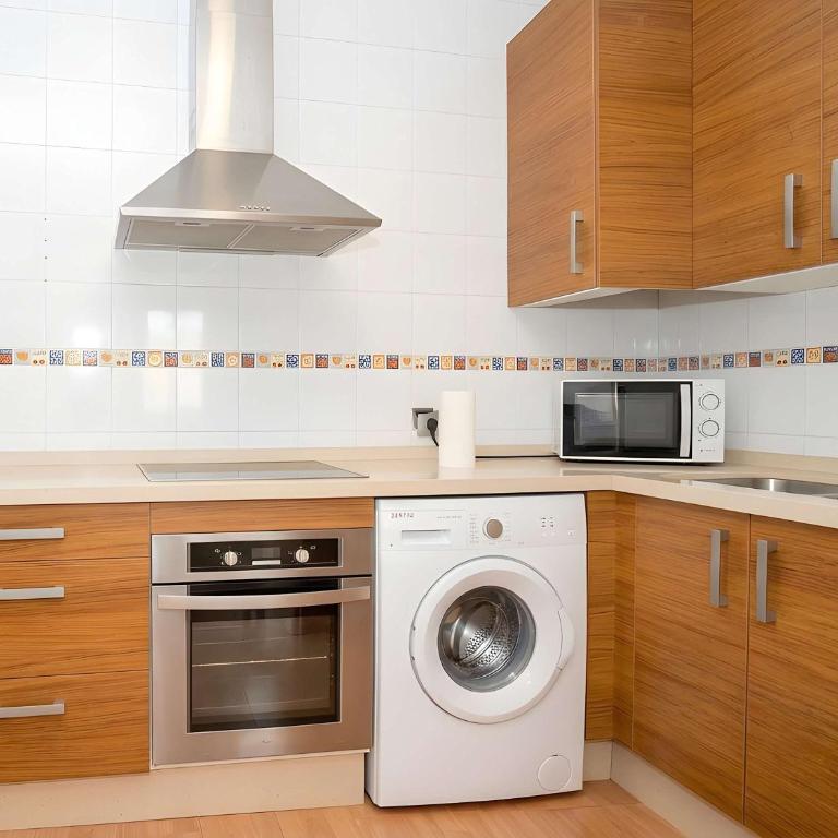 Apartamento en Conil Zona centro solo aceptamos familias y parejas - Appartement - 11