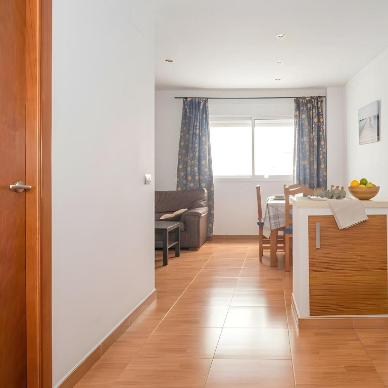 Apartamento en Conil Zona centro solo aceptamos familias y parejas - Appartement - 15