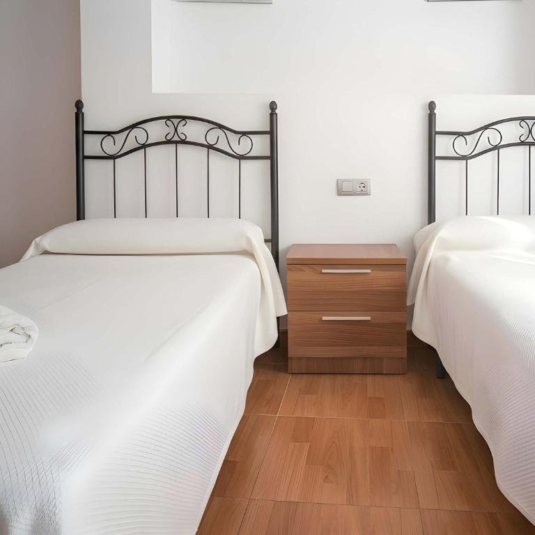 Apartamento en Conil Zona centro solo aceptamos familias y parejas - Appartement - 33