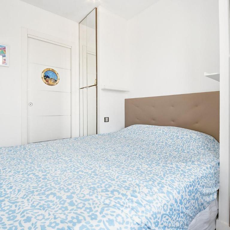 Top Floor Terrace - Dernier Etage Terrasse Cosy - Appartement 1 Chambre - 3