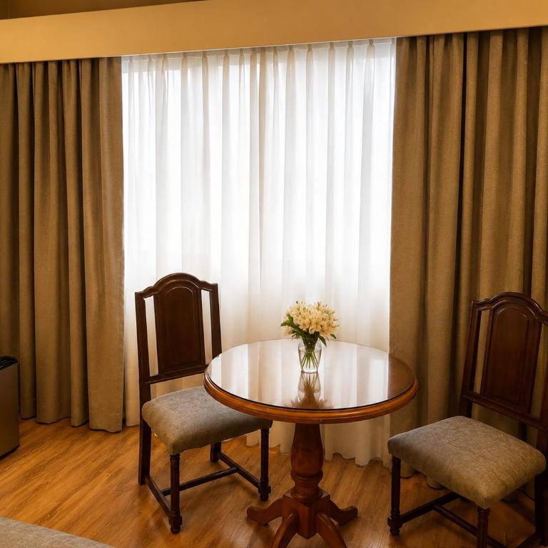 Hotel Centuria Obelisco - Habitación Doble Deluxe - 1 o 2 camas - 4