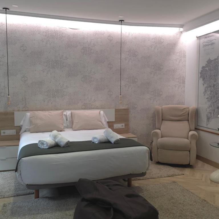 Pensión Casa Iacobus - Deluxe Doppelzimmer mit Zustellbett - 2