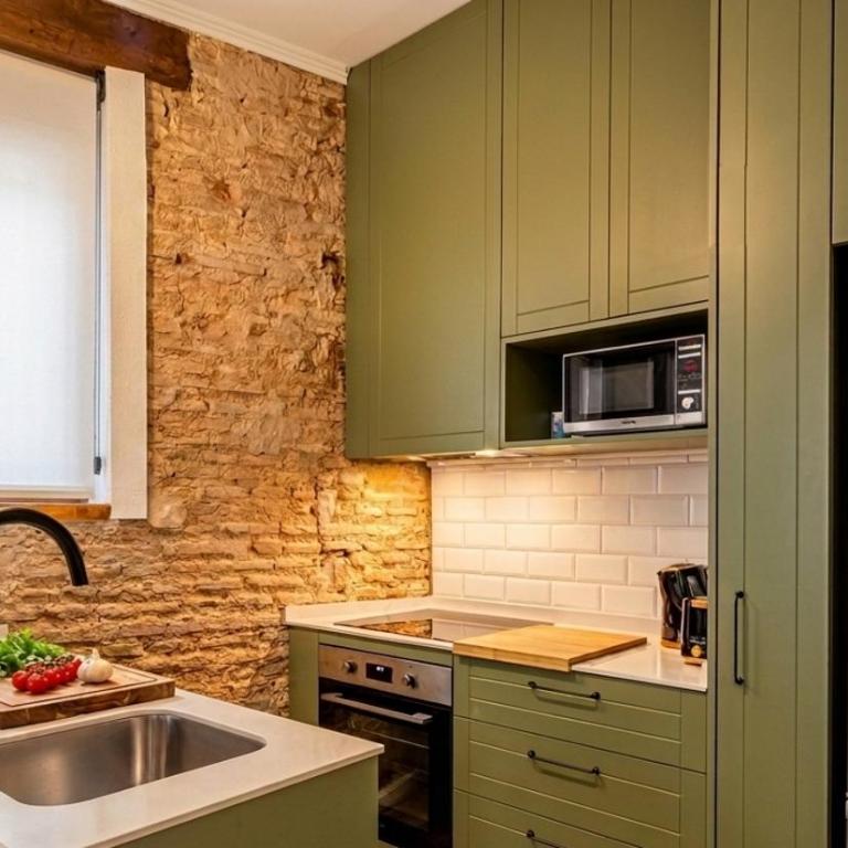 Modern 1 Bedroom Apt in Historic Center • Ground F - Appartement - 5