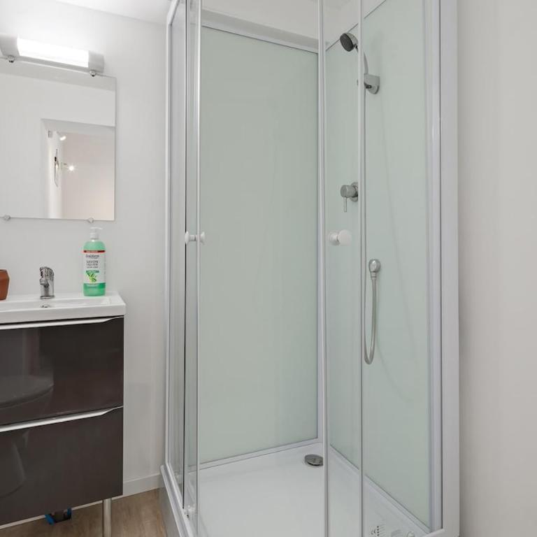 Maison 4 ch grand Patio Cœur de Ville - Casa con 4 camere da letto - 18