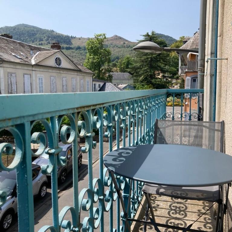 Appartement cocooning avec balcon à deux pas des thermes - Apartment mit 1 Schlafzimmer - 10