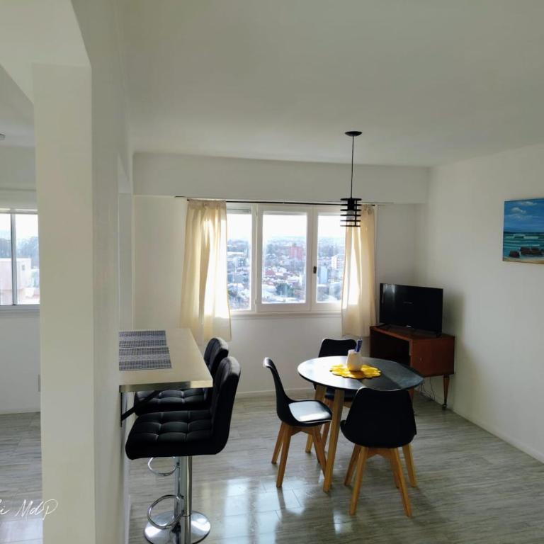 Impecable y amplio Zona Polideportivo y Hospital Privado - Apartamento de 1 dormitorio - 8