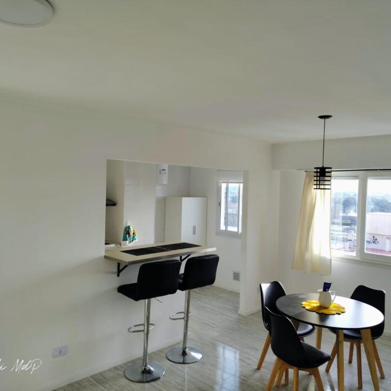 Impecable y amplio Zona Polideportivo y Hospital Privado - Apartamento de 1 dormitorio - 11