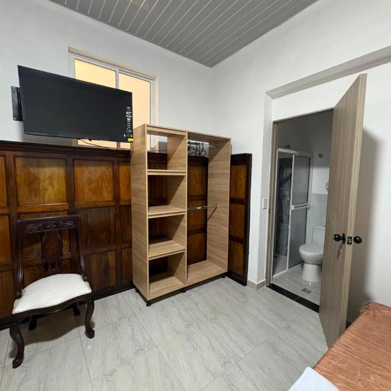 Hotel Matias Real - Quadruple Room - 3