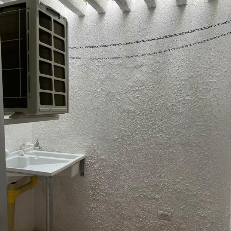apartaestudio # 1 y # 2 - Apartamento de 1 dormitorio - 3