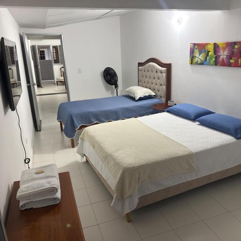apartaestudio # 1 y # 2 - Apartamento de 1 dormitorio - 6