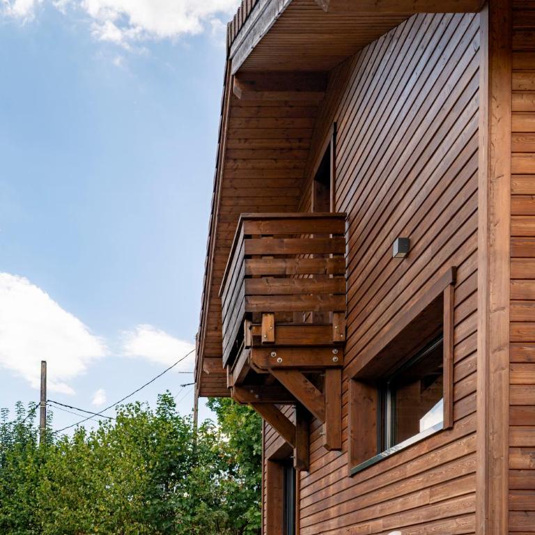 "Les Reflets de la Moselotte" - Chalet premium, calme & confort, vue Montagne, proche Centre et Pistes, Parking - Chalet con 3 Camere da Letto - 32