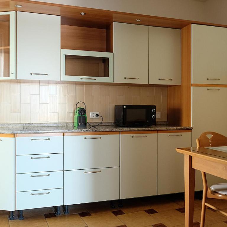 Siletto - Two-Bedroom Apartment - 7