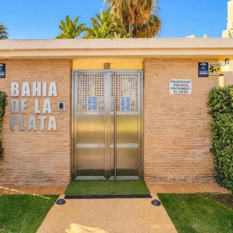 Bahia de la plata Estepona beach front - Two-Bedroom Apartment - 3