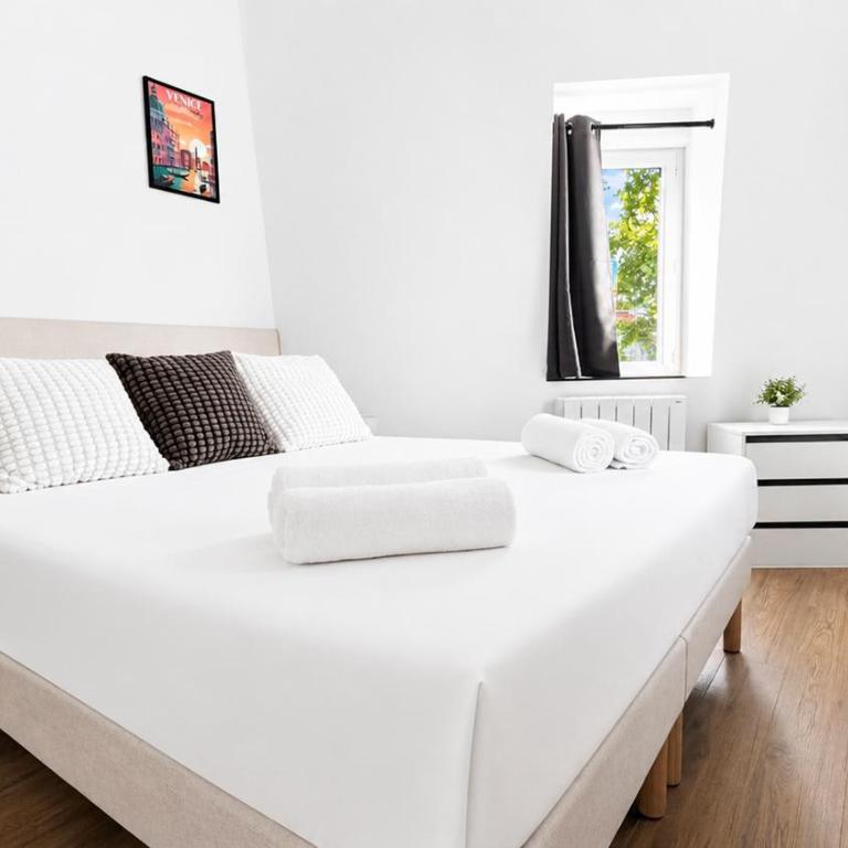 Duplex Design Gare & Thermes Vichy - Appartement 2 Chambres - 13