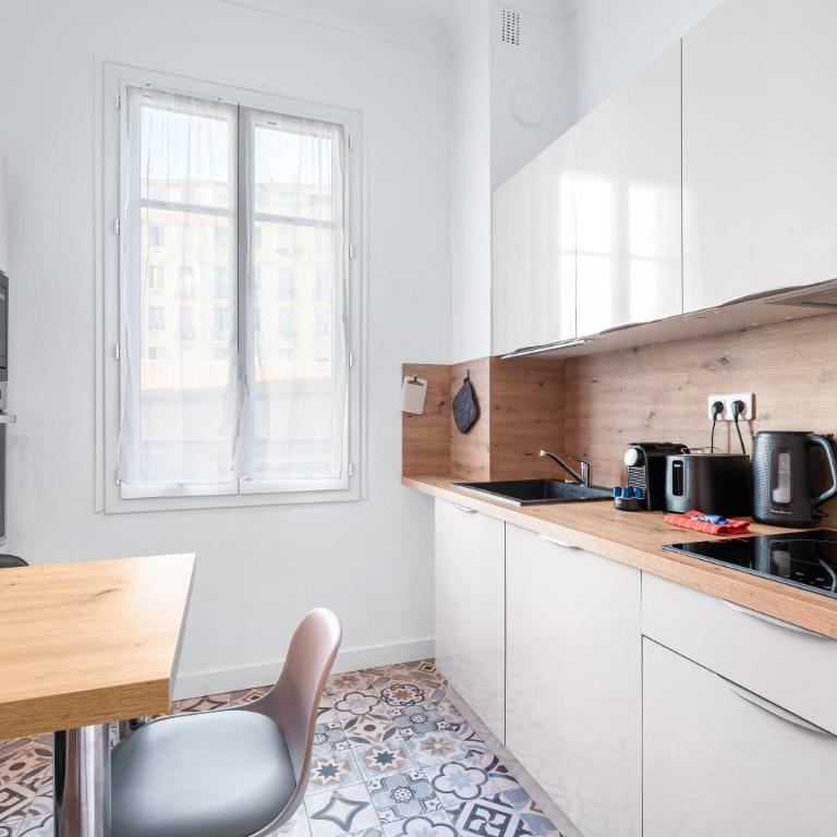 Nice Renting - BARLA - Bright 2 Rooms Nice Port Easy Access to Monaco - Appartement 1 Chambre - 6