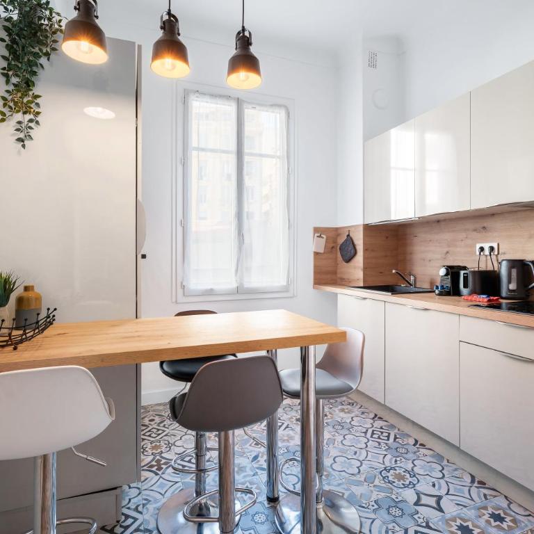 Nice Renting - BARLA - Bright 2 Rooms Nice Port Easy Access to Monaco - Appartement 1 Chambre - 7