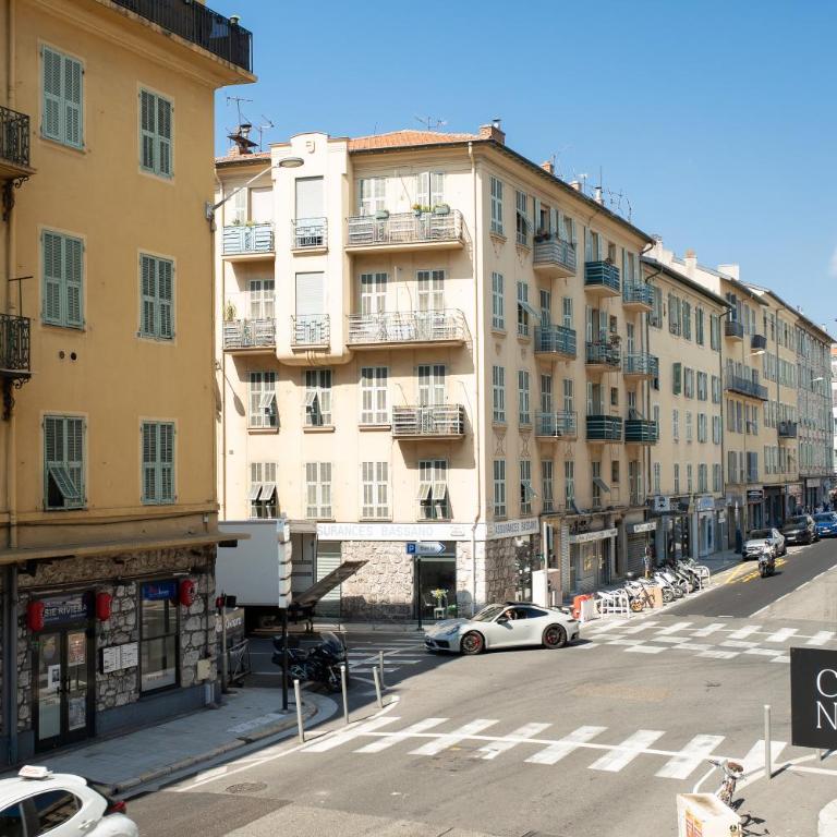 Nice Renting - BARLA - Bright 2 Rooms Nice Port Easy Access to Monaco - Appartement 1 Chambre - 13