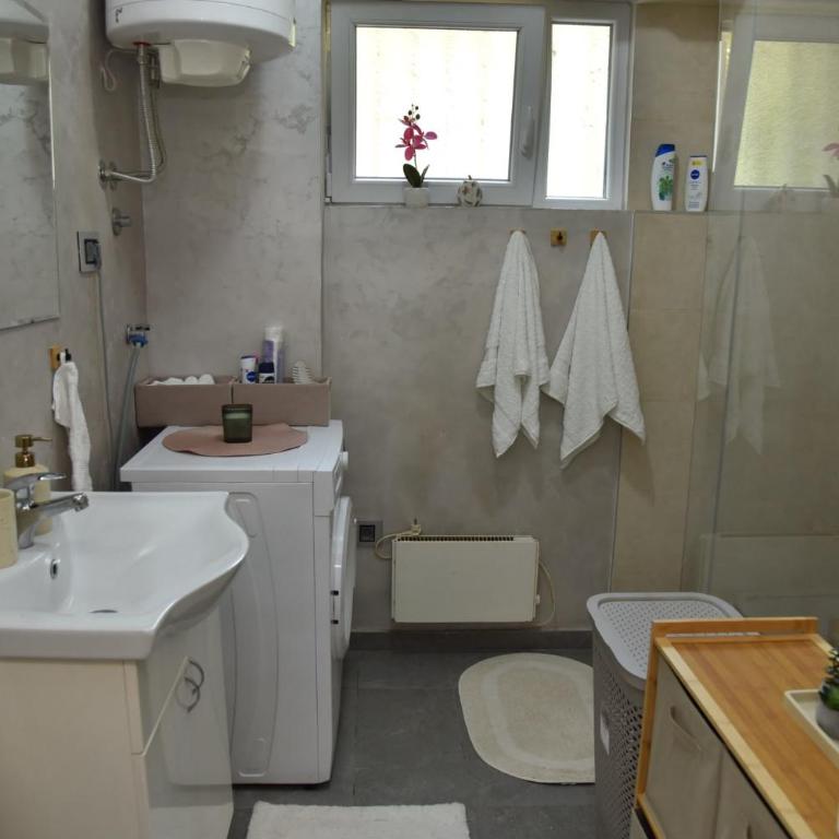 Casa Dorcol - Two-Bedroom Apartment - 25