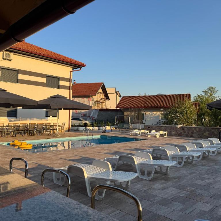 Althea Home & Wellness - Vila sa Sopstvenim Bazenom - 15
