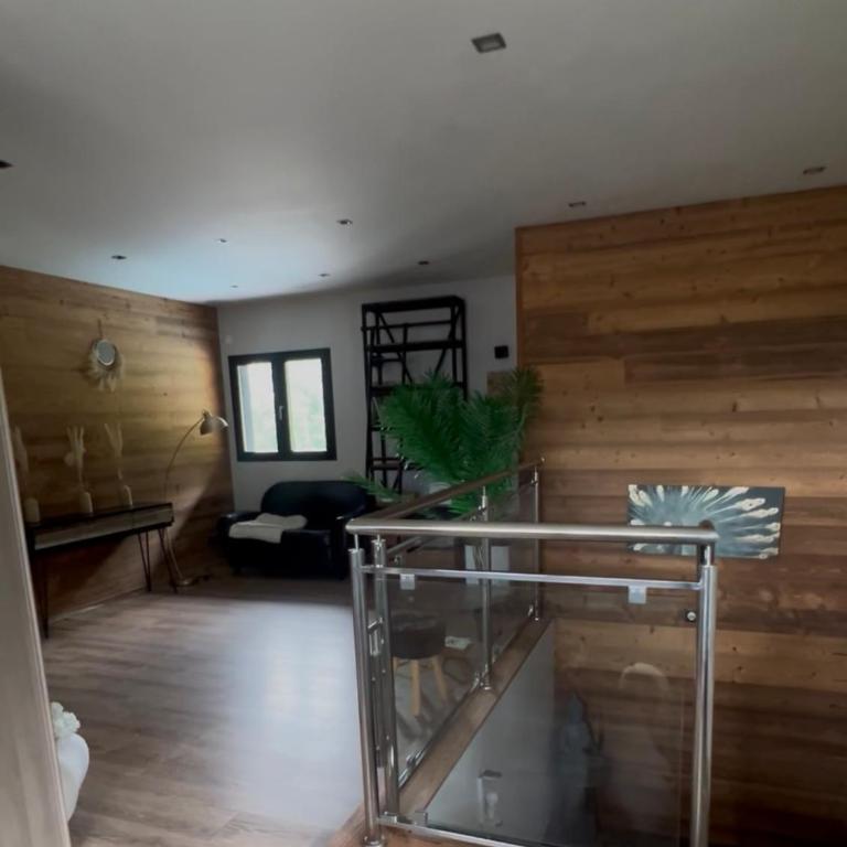 Villa 5 étoiles, piscine chauffée, proche Annecy - Villa avec Piscine Privée - 19