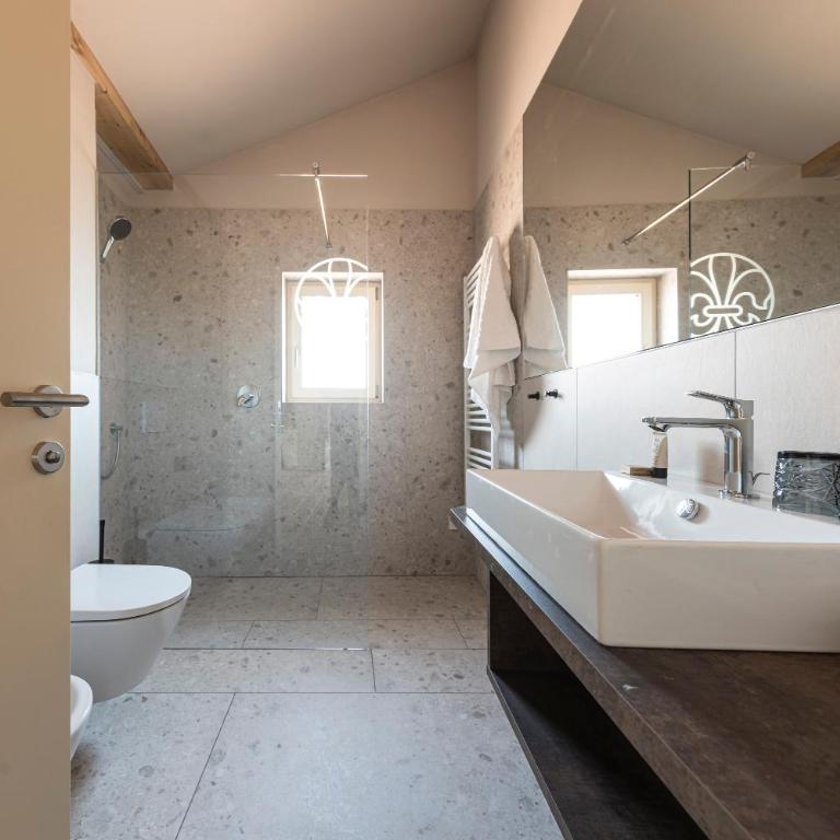 Essa Rooms NEW - Appartamento con 2 Camere da Letto e Balcone - 6
