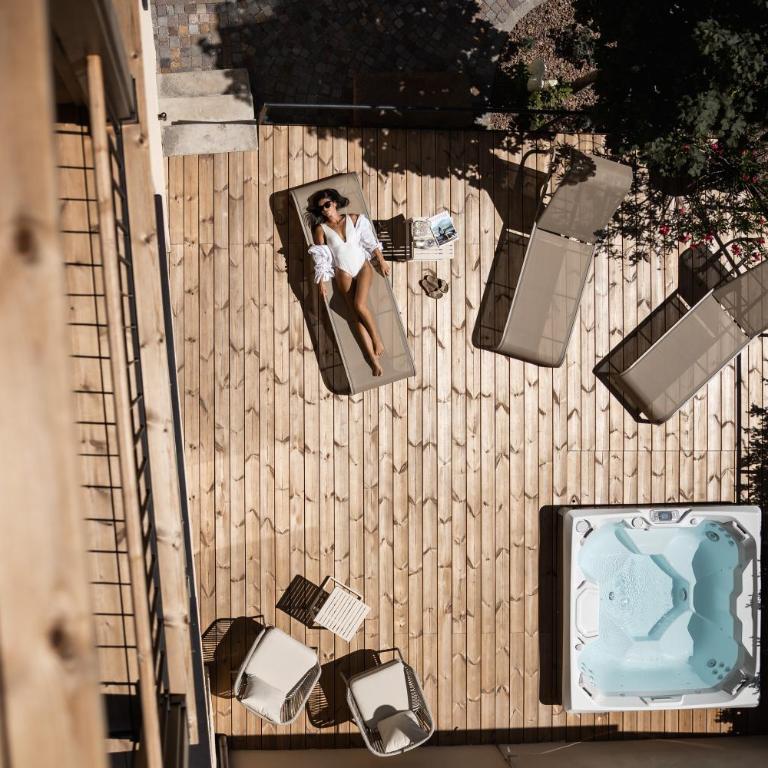 Essa Rooms NEW - Appartamento con 2 Camere da Letto e Balcone - 1