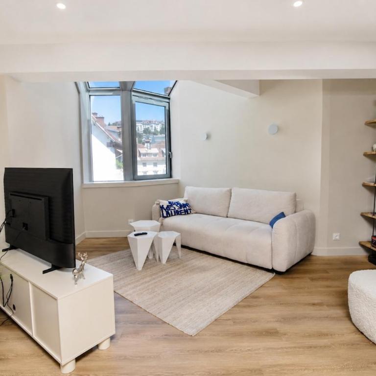City break Aix-les-Bains,2 chambres garage, climatisation - Appartement 2 Chambres - Vue sur Ville - 14