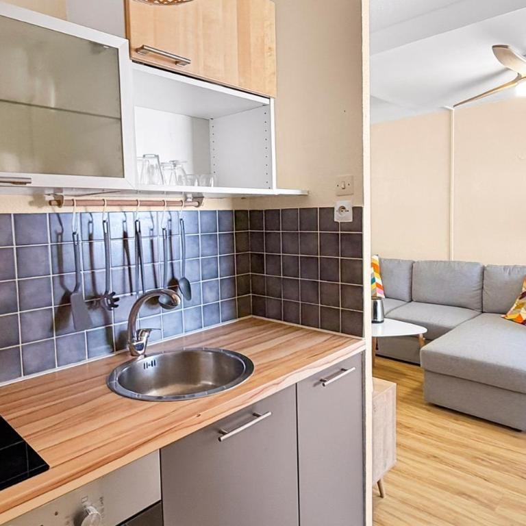 T2 moderne et lumineux -centre-ville avec piscine - One-Bedroom Apartment - 16