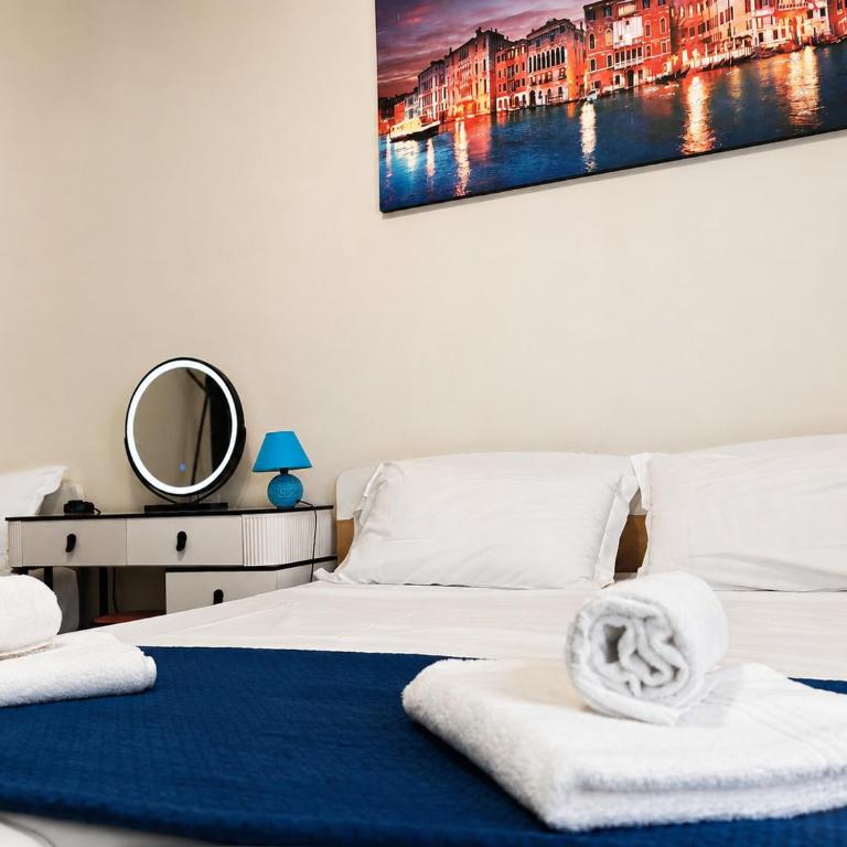 Goldmine Guest House 1 - Camera Tripla con Bagno Privato - 11