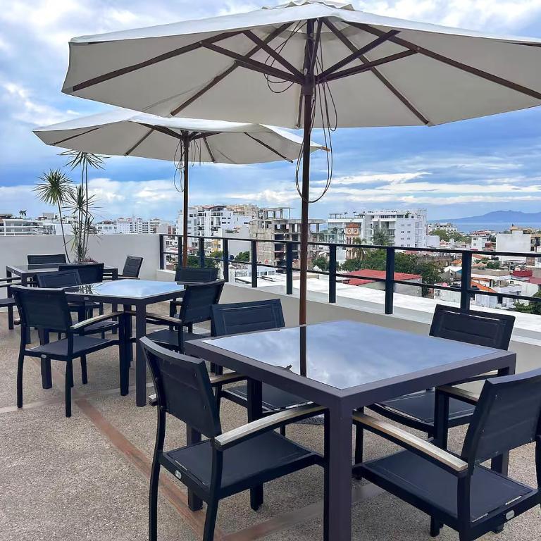 Serenity Tower 601 1BR Rooftop Pool Ocean and Mountain View - Appartement 1 Chambre - 7