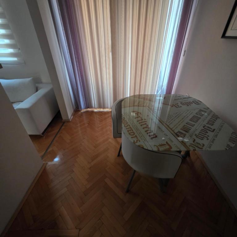 Stan Stari Aerodrom - One-Bedroom Apartment - 3