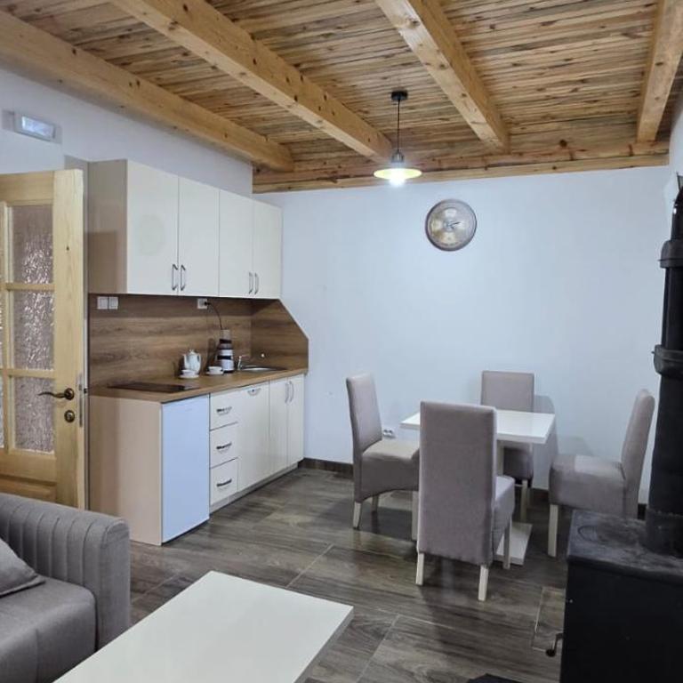 Two rooms cottage Nikola R - Two-Bedroom Chalet - 4