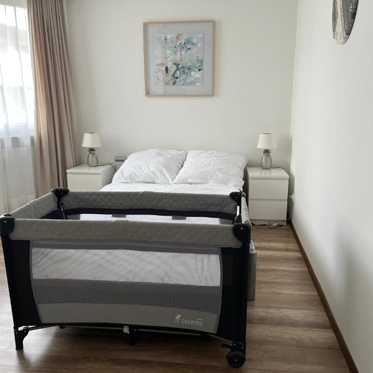Großzügig geschnittene, helle, schöne Wohnung in Toplage - Two-Bedroom Apartment - 16