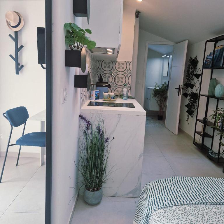 Coastal Gem - Private Parking & Air Conditioning - Appartement 1 Chambre - 5