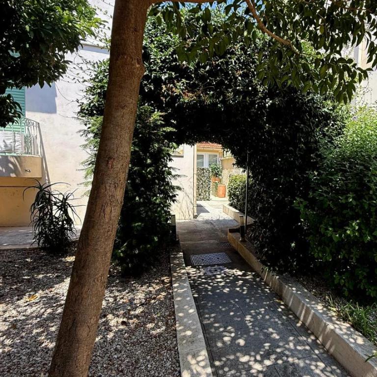 Coastal Gem - Private Parking & Air Conditioning - Appartement 1 Chambre - 17