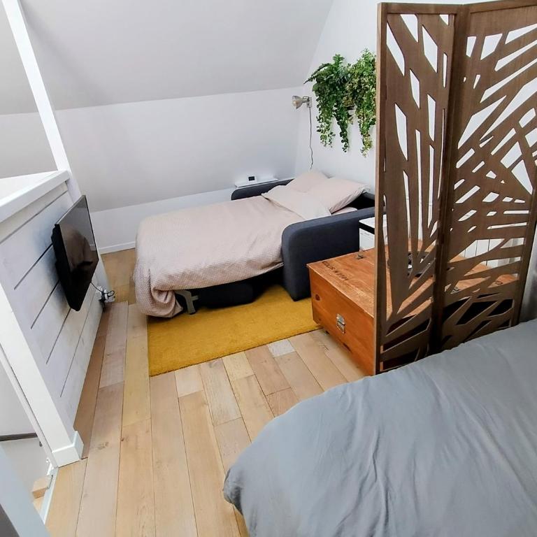 Le 33 - Maison confortable - Tout à pieds ! - Two-Bedroom House - 38