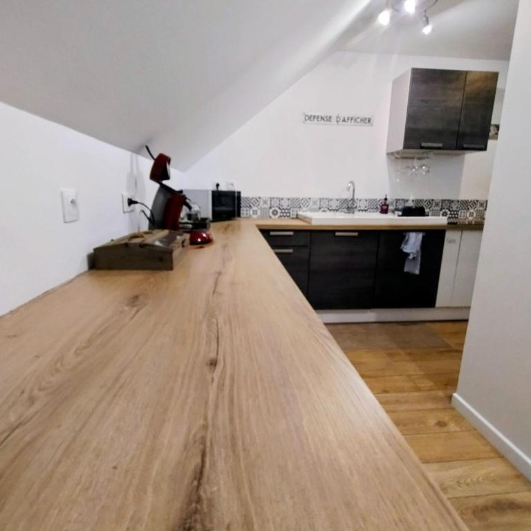Le 33 - Maison confortable - Tout à pieds ! - Two-Bedroom House - 12