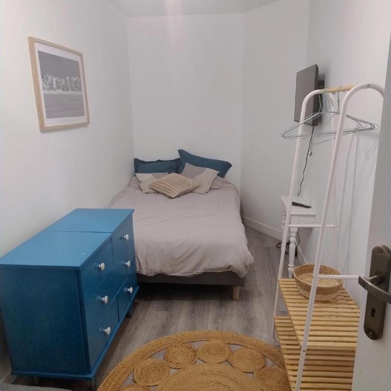 Le 33 - Maison confortable - Tout à pieds ! - Two-Bedroom House - 30